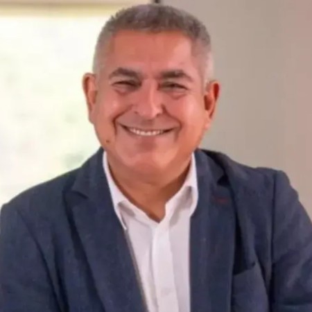 People don&rsquo;t buy products, they buy identity